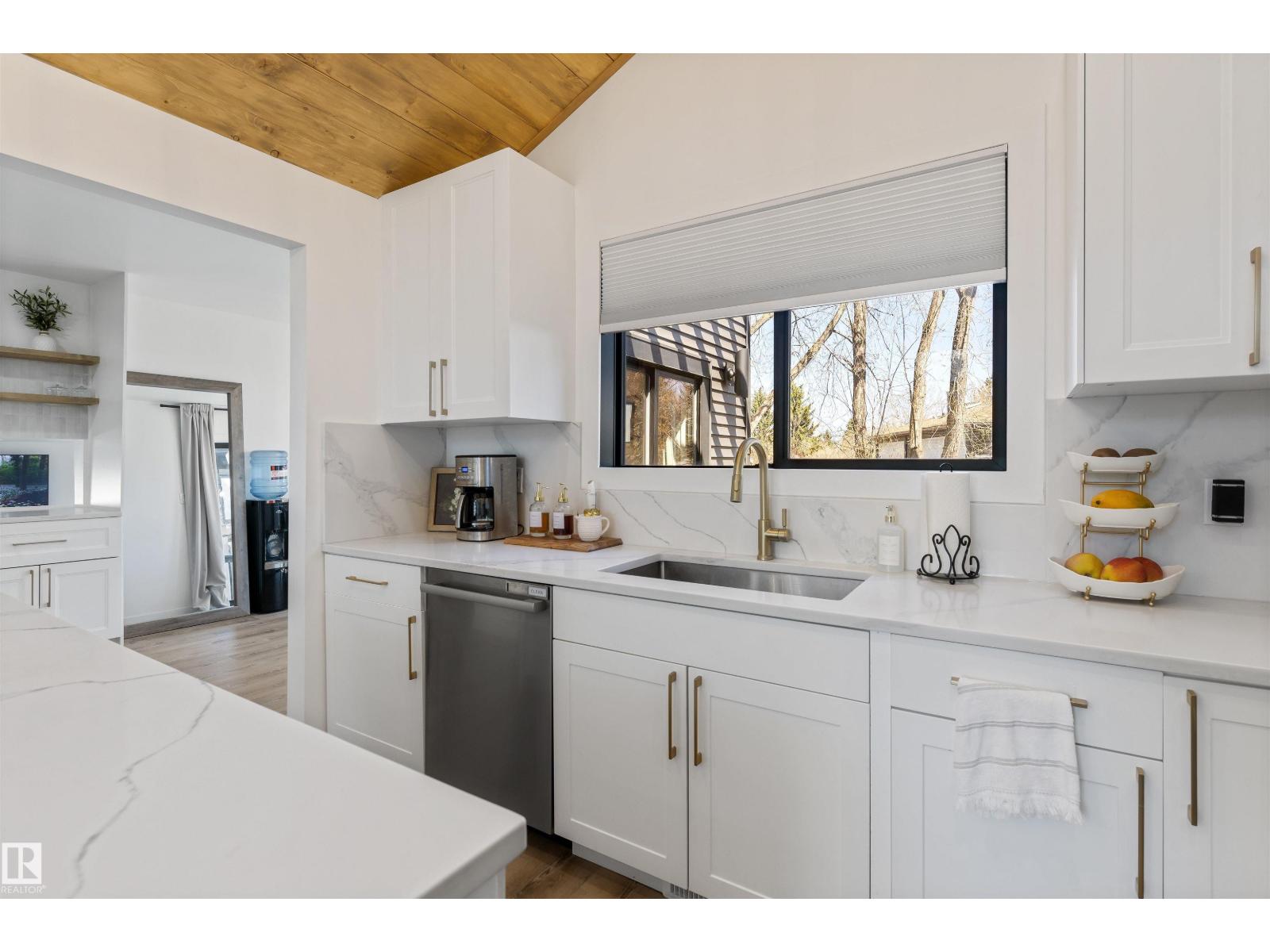 38 Woodcrest Av, St. Albert, Alberta  T8N 3H5 - Photo 15 - E4486905