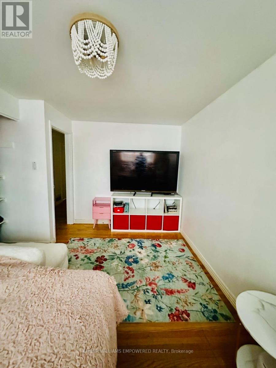 52 Endsleigh Crescent, Toronto, Ontario  M2J 3N6 - Photo 16 - C12745116