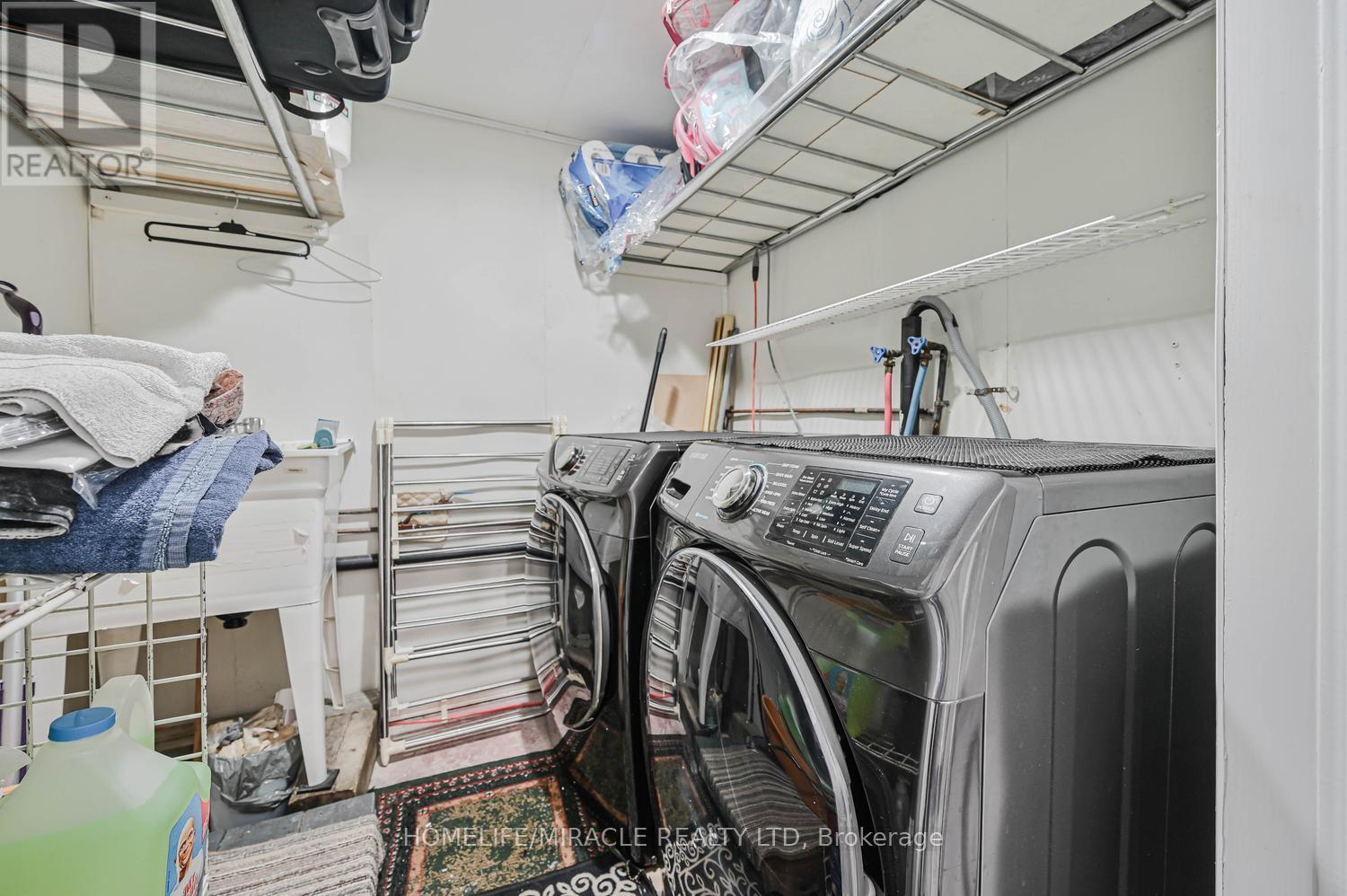 92 Taysham Crescent, Toronto, Ontario  M9V 1X3 - Photo 40 - W13107720