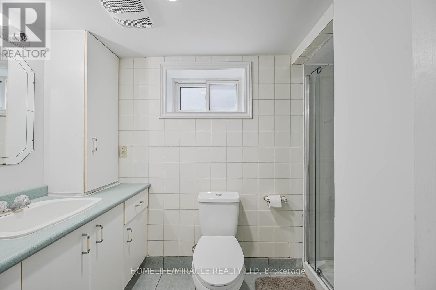 92 Taysham Crescent, Toronto, Ontario  M9V 1X3 - Photo 38 - W13107720