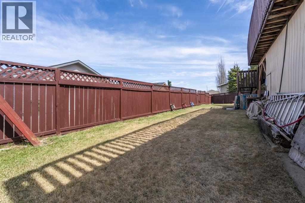4310 74 Street, Camrose, Alberta  T4V 3V3 - Photo 41 - A2309845
