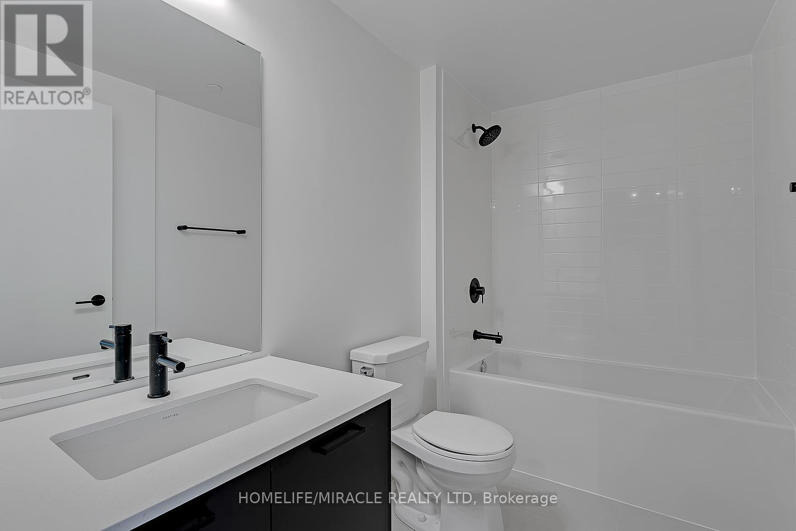 311 - 2300 St. Clair Avenue W, Toronto, Ontario  M6N 0B3 - Photo 12 - W13108374