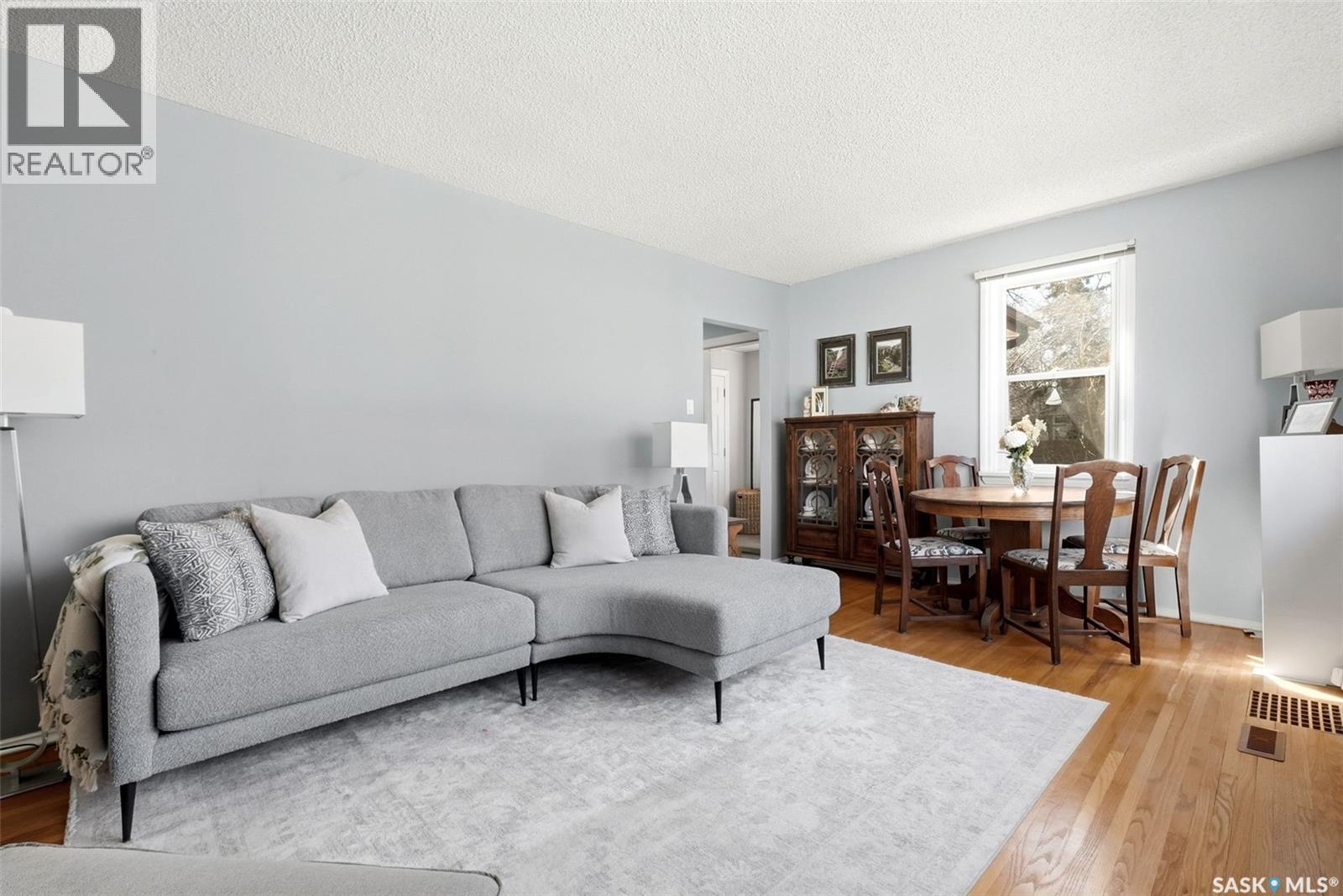 234 Broadway Avenue, Regina, Saskatchewan  S4N 1B3 - Photo 5 - SK035431