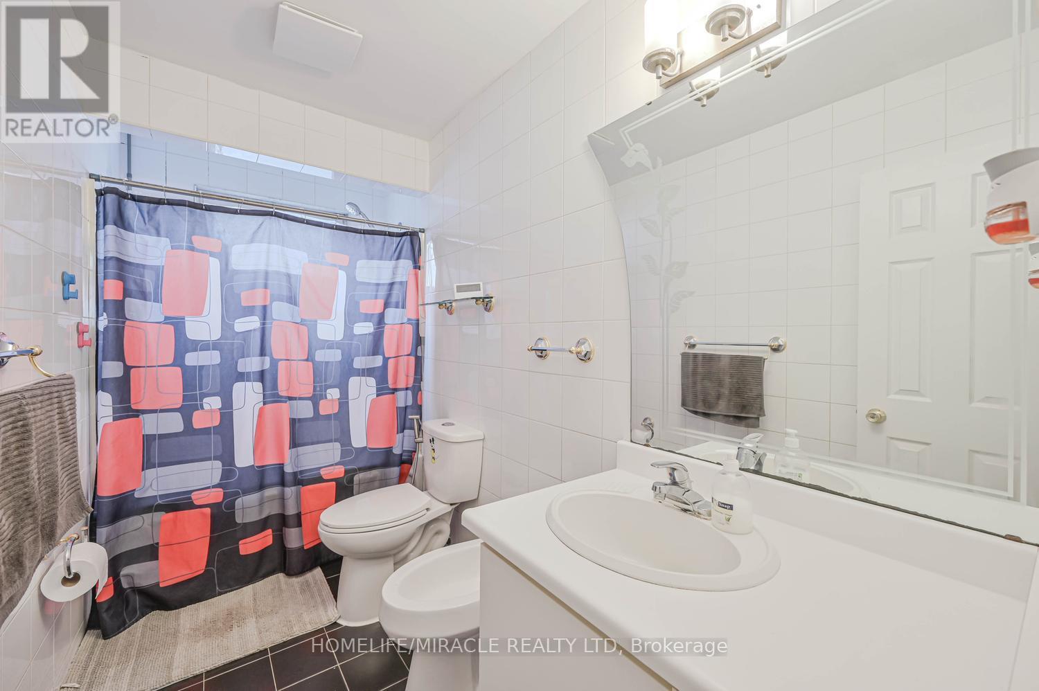 92 Taysham Crescent, Toronto, Ontario  M9V 1X3 - Photo 27 - W13107720