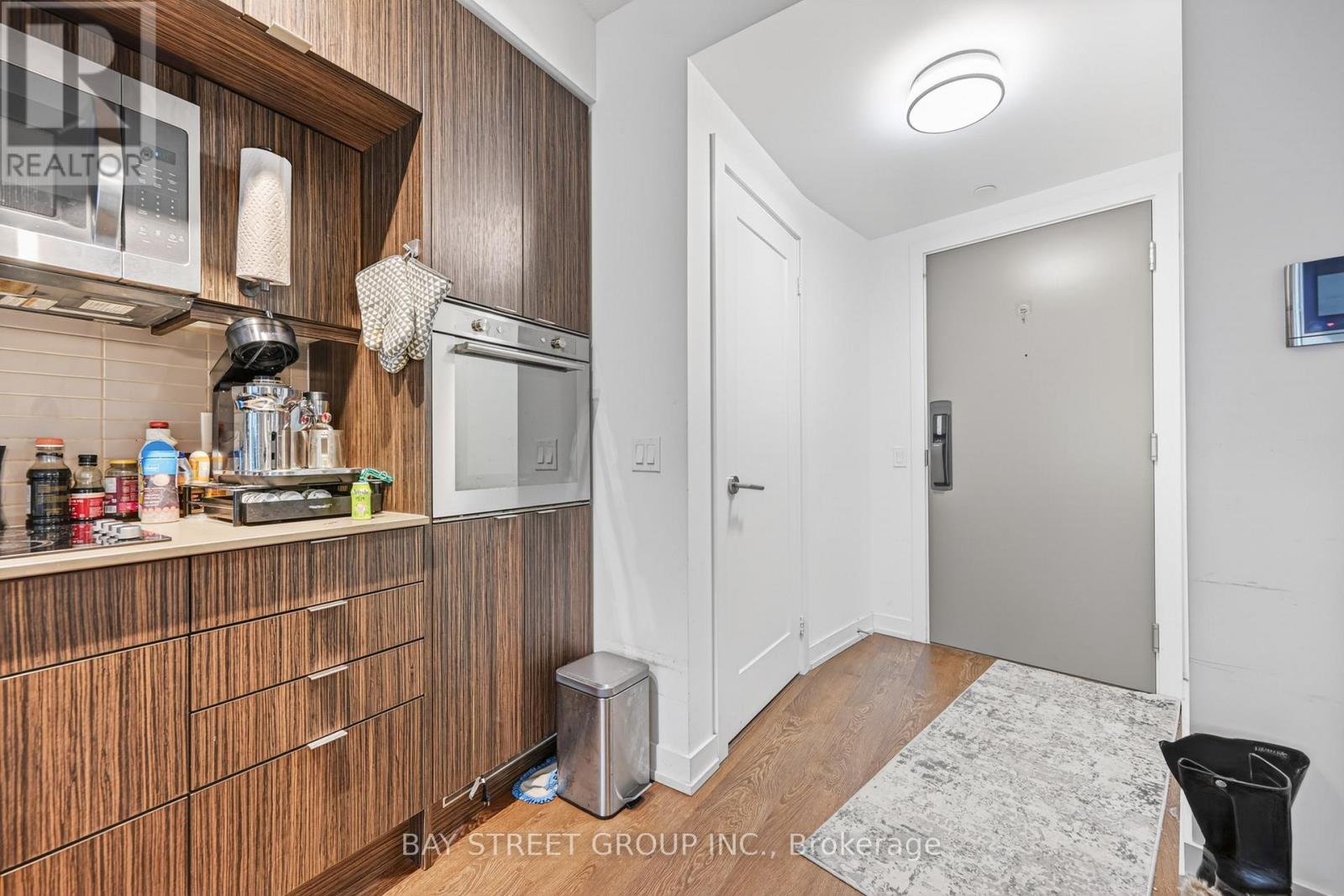 1002 - 10 York Street, Toronto, Ontario  M5J 2Z2 - Photo 7 - C13051028