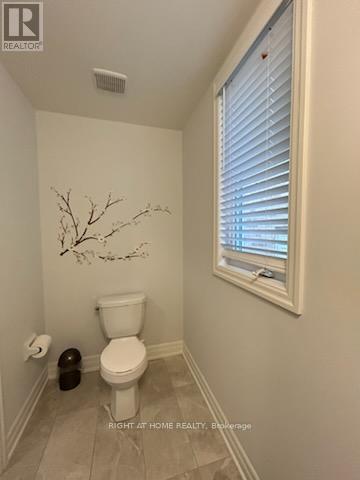 35 Wood Crescent, Essa, Ontario  L3W 0M5 - Photo 4 - N13096308