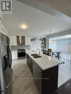 35 Wood Crescent, Essa, Ontario  L3W 0M5 - Photo 8 - N13096308