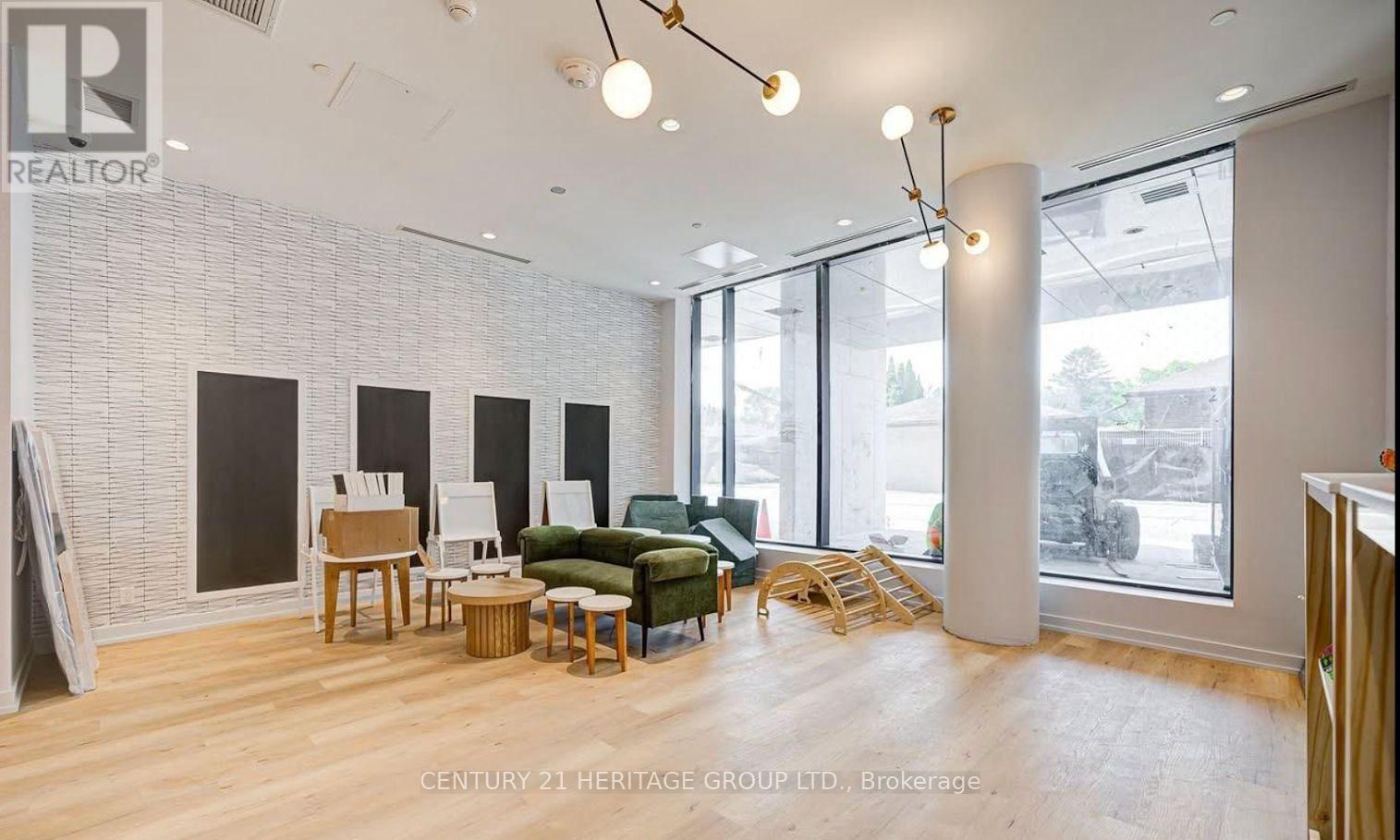 403 - 6 Chartwell Road, Toronto, Ontario  M8Z 4E8 - Photo 3 - W13107148