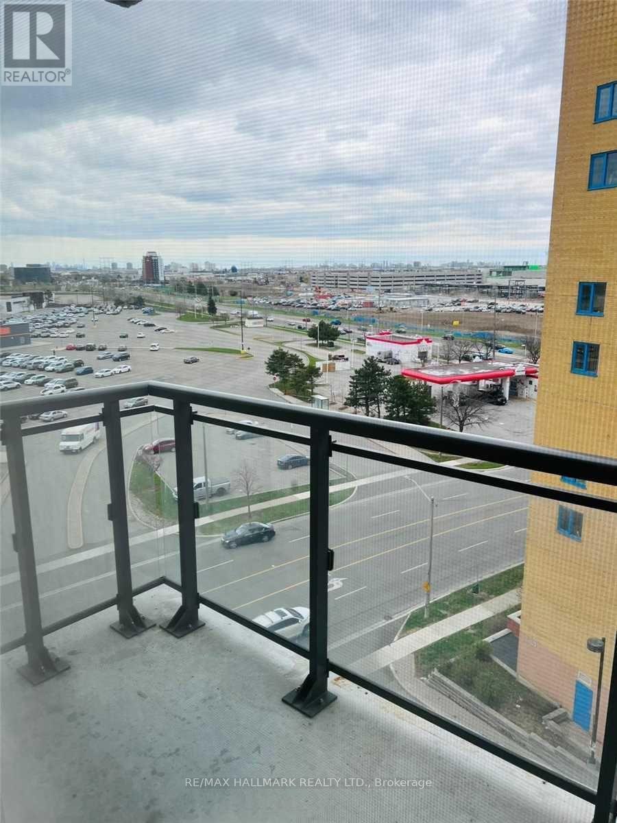 812 - 840 Queens Plate Drive, Toronto, Ontario  M9W 0E7 - Photo 18 - W13104188