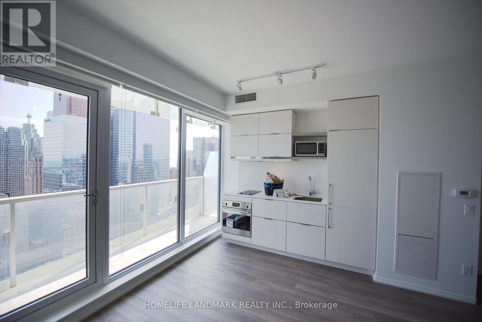 4008 - 197 Yonge Street, Toronto, Ontario  M5B 0C1 - Photo 3 - C13108382
