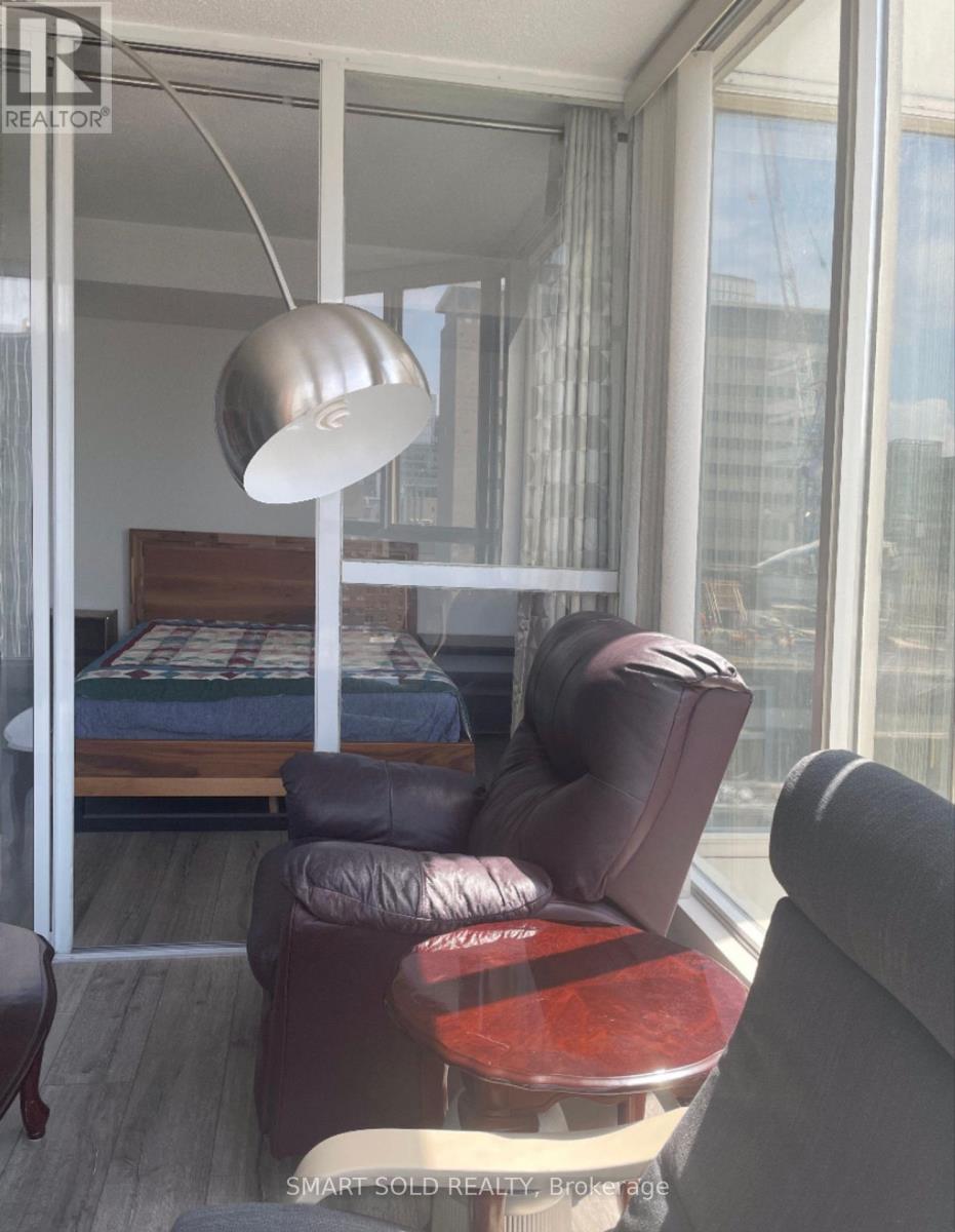 1806 - 55 Centre Avenue, Toronto, Ontario  M5G 2H5 - Photo 14 - C13108398