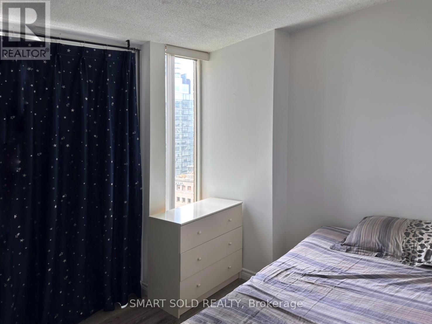 1806 - 55 Centre Avenue, Toronto, Ontario  M5G 2H5 - Photo 6 - C13108398