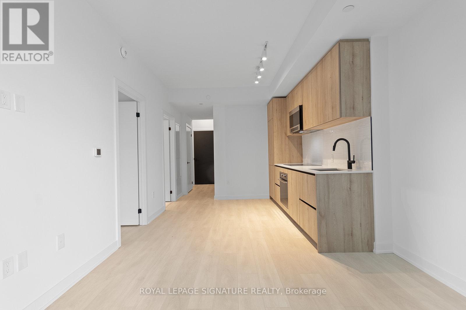 1613 - 117 Broadway Avenue, Toronto, Ontario  M4P 1V3 - Photo 10 - C13108418