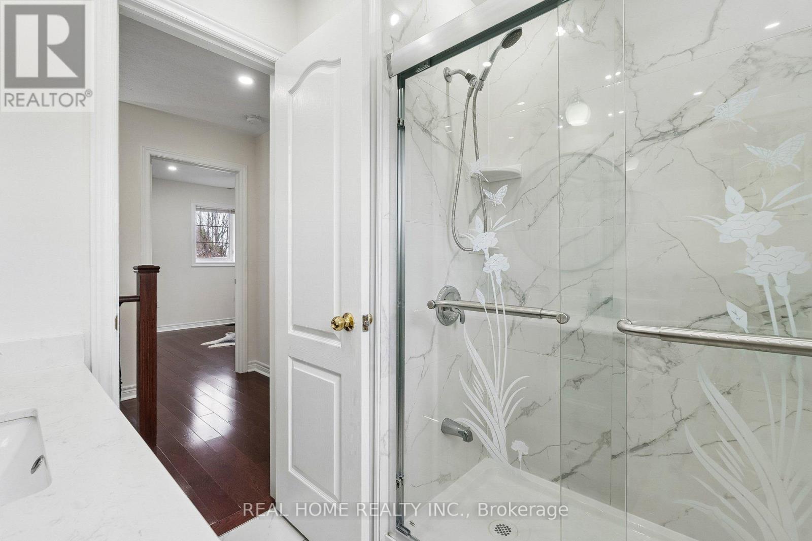 31 Prince Drive, Bradford West Gwillimbury, Ontario  L3Z 3B7 - Photo 29 - N13108416