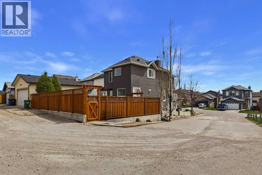 216 Covepark Green Ne, Calgary, Alberta  T3K 6K9 - Photo 43 - A2304853