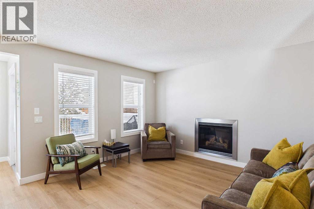 216 Covepark Green Ne, Calgary, Alberta  T3K 6K9 - Photo 4 - A2304853