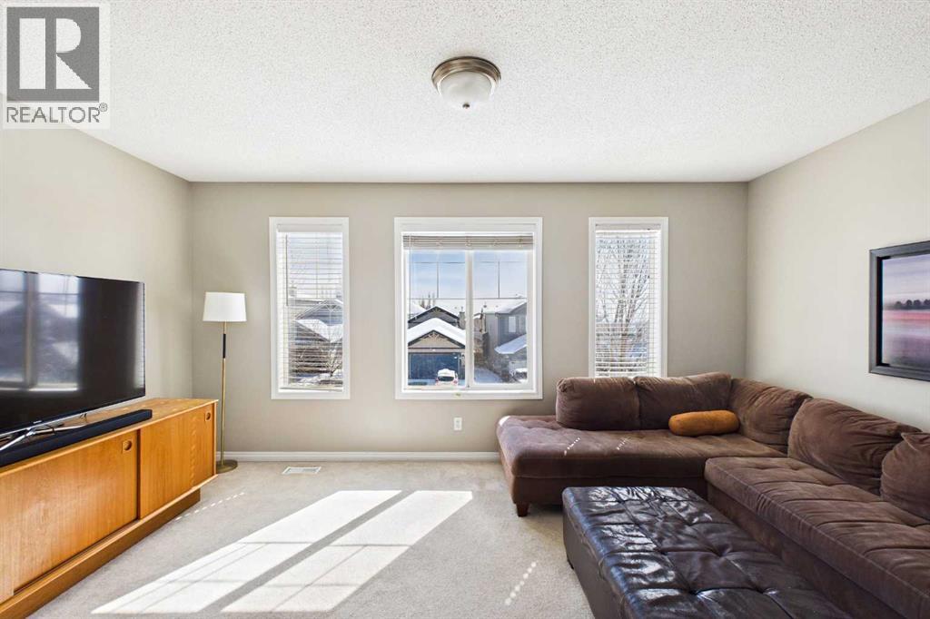 216 Covepark Green Ne, Calgary, Alberta  T3K 6K9 - Photo 21 - A2304853