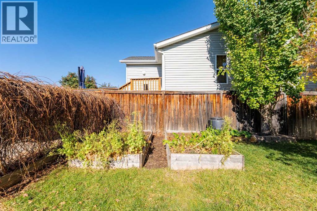 25 Everridge Way Sw, Calgary, Alberta  T2Y 4S1 - Photo 25 - A2309115