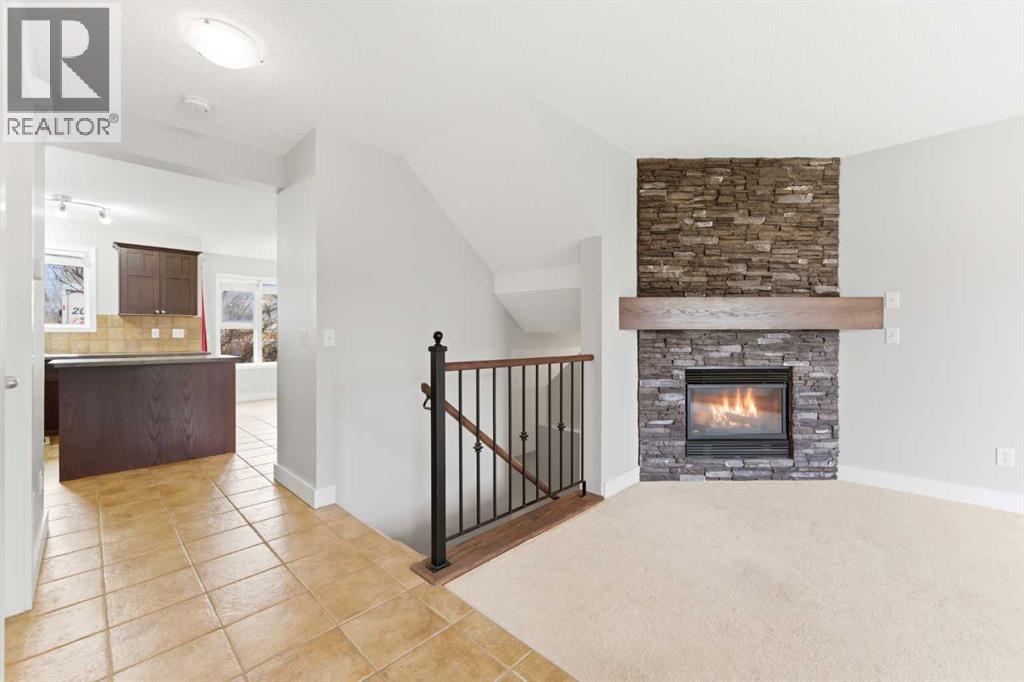 25 Everridge Way Sw, Calgary, Alberta  T2Y 4S1 - Photo 5 - A2309115