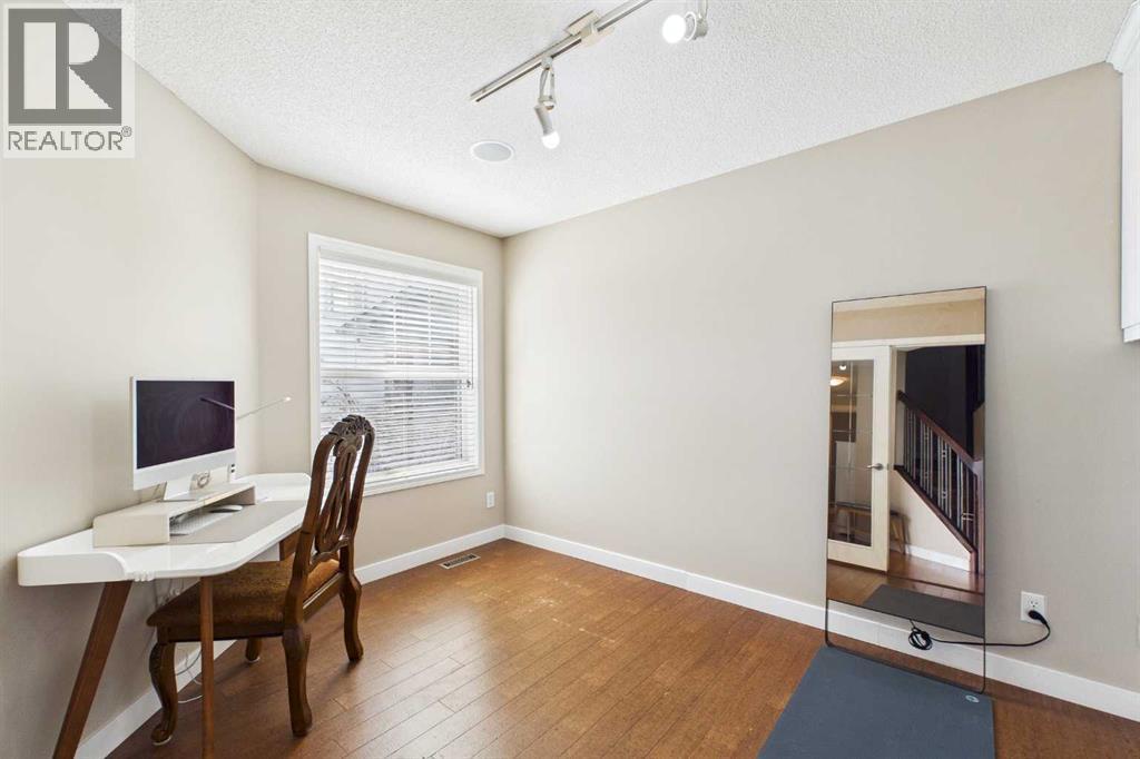 149 Tuscany Ravine Bay Nw, Calgary, Alberta  T3L 2S9 - Photo 15 - A2309418
