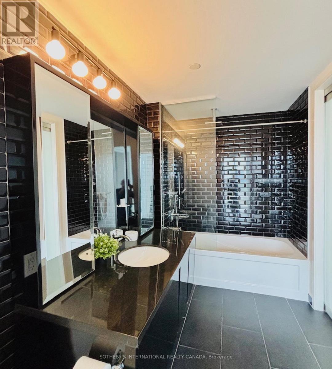 809 - 90 Park Lawn Road, Toronto, Ontario  M8Y 3H8 - Photo 24 - W13108430