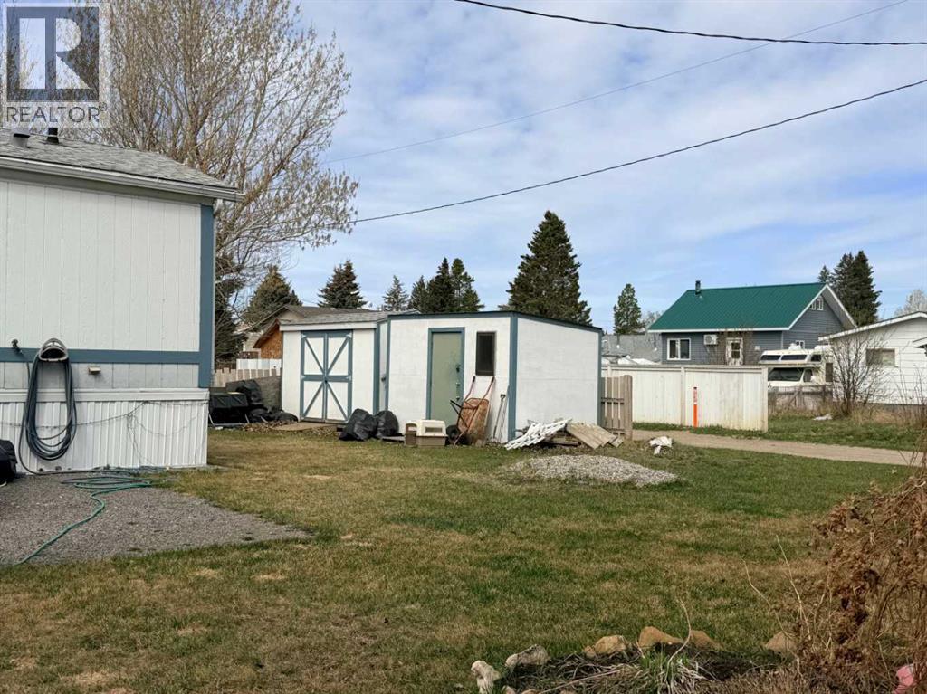 106 3 Avenue, Leslieville, Alberta  T0M 1H0 - Photo 38 - A2309351