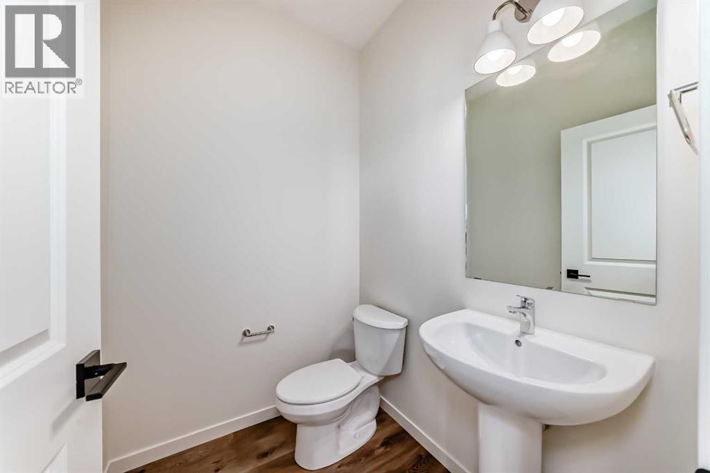 61 Bartlett Way Se, Calgary, Alberta  T3S 0P2 - Photo 27 - A2305775