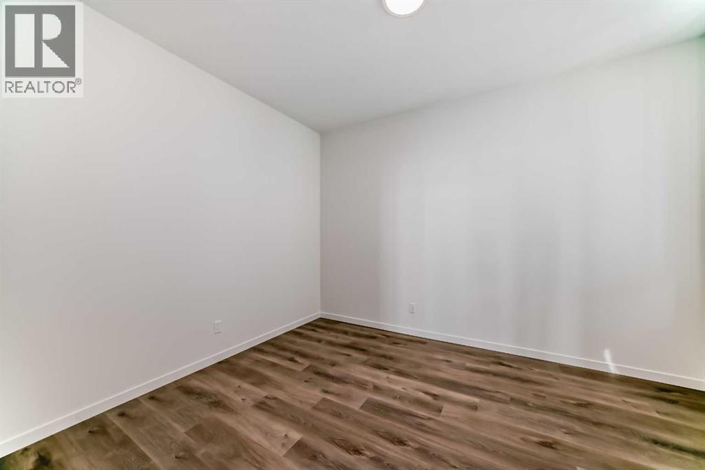 61 Bartlett Way Se, Calgary, Alberta  T3S 0P2 - Photo 25 - A2305775