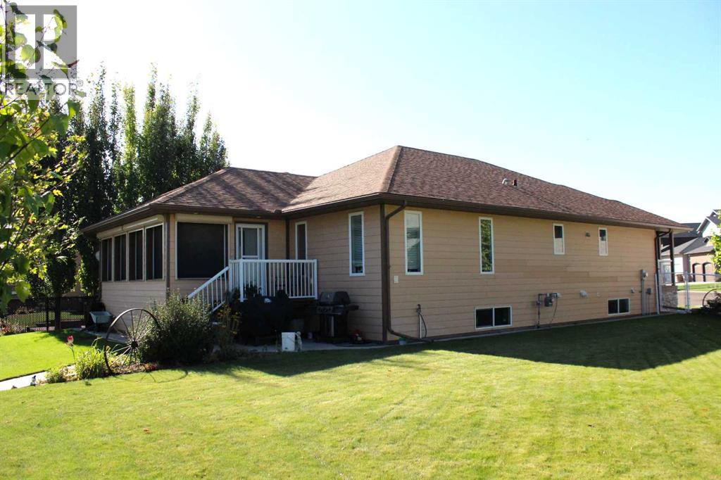 8 South Shore Close E, Brooks, Alberta  T1R 1R4 - Photo 30 - A2308382
