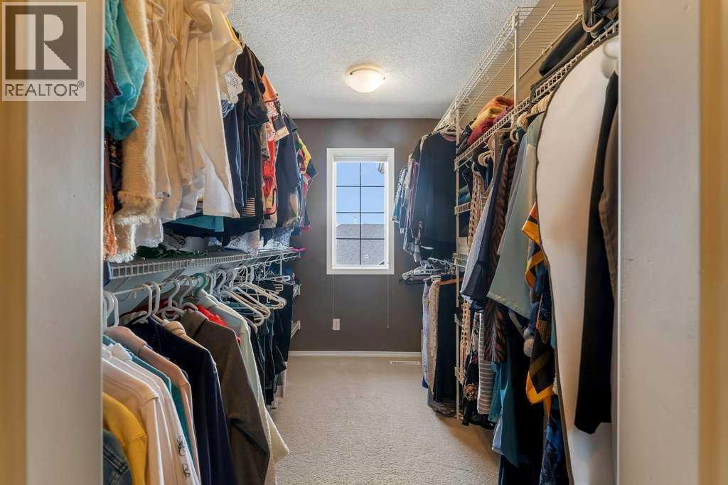 101 Valley Creek Place Nw, Calgary, Alberta  T3B 5V1 - Photo 25 - A2309773