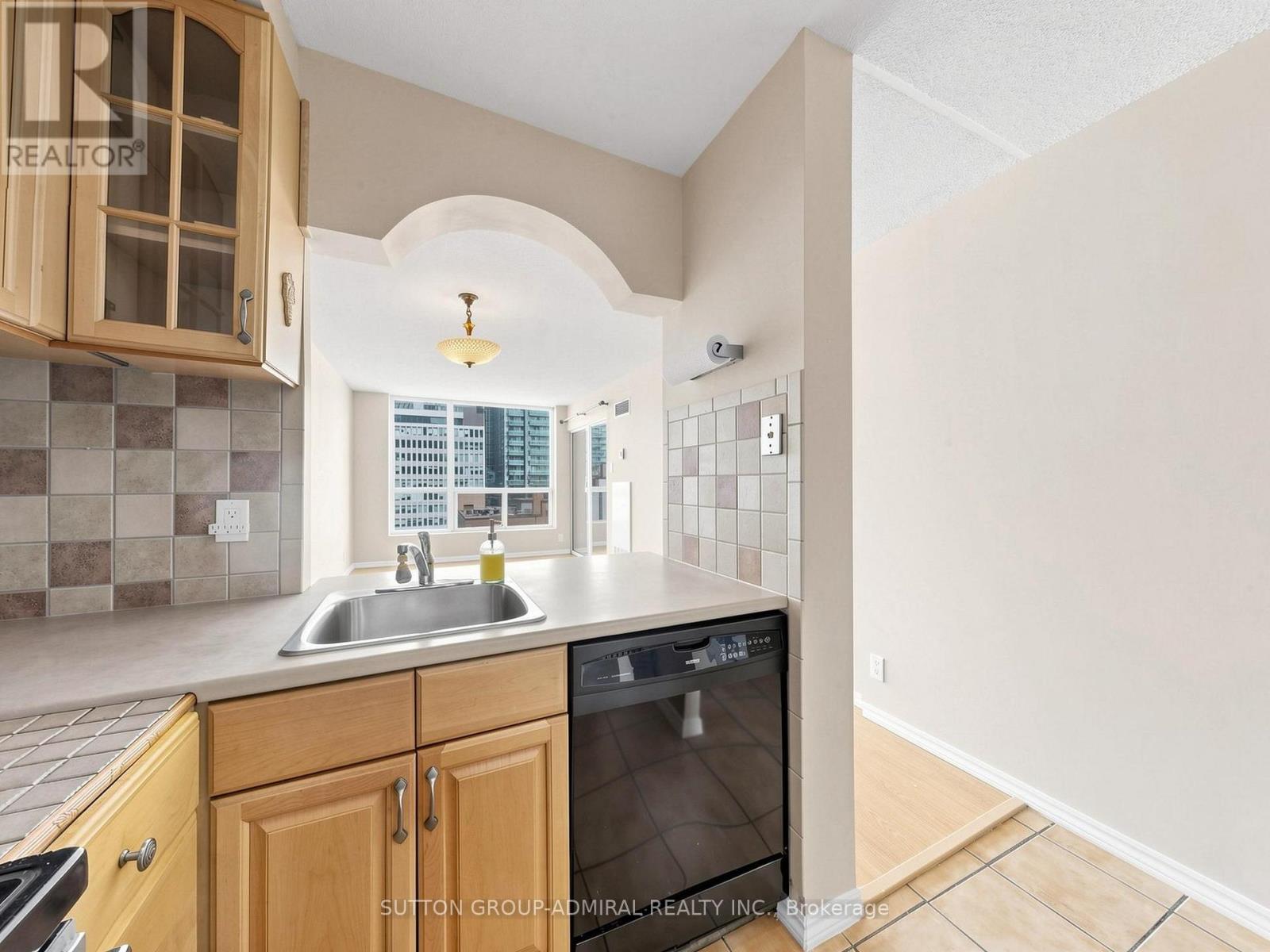 1302 - 92 King Street E, Toronto, Ontario  M5C 2V8 - Photo 19 - C13058246
