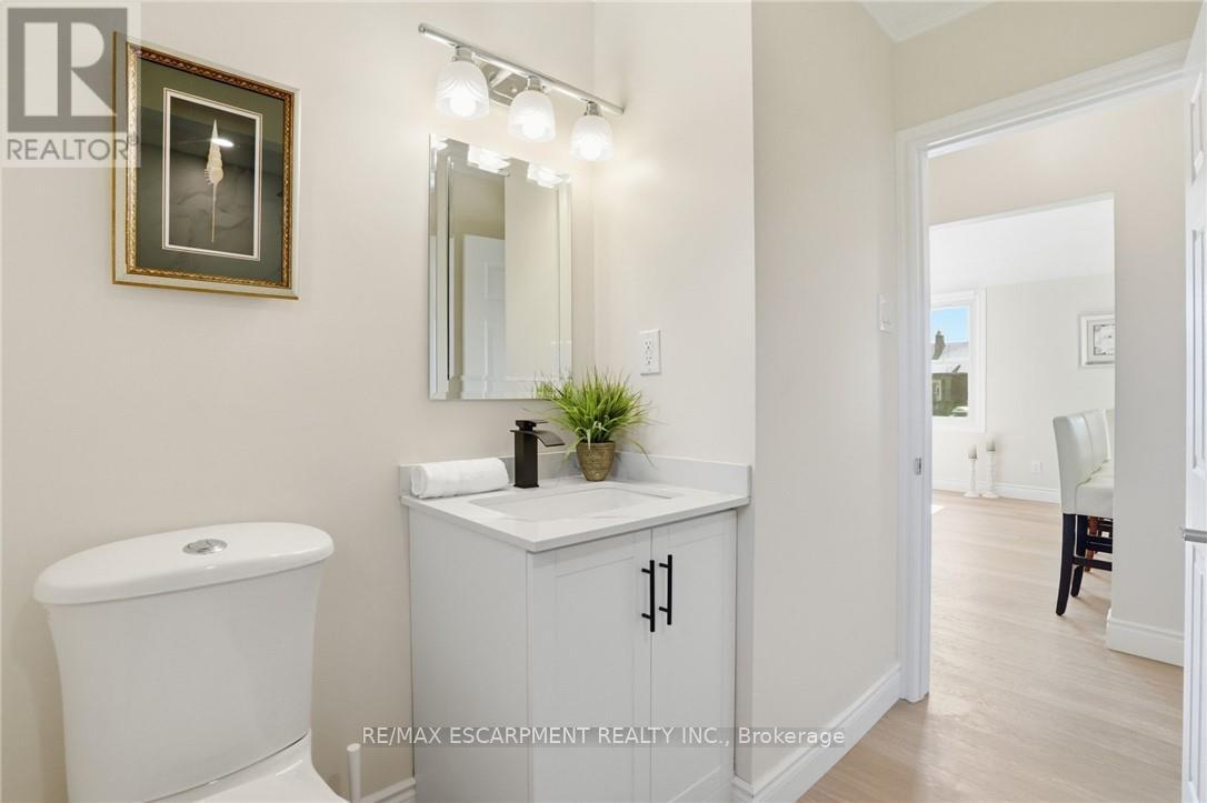 894 Garth Street, Hamilton, Ontario  L9G 4K9 - Photo 15 - X13108466