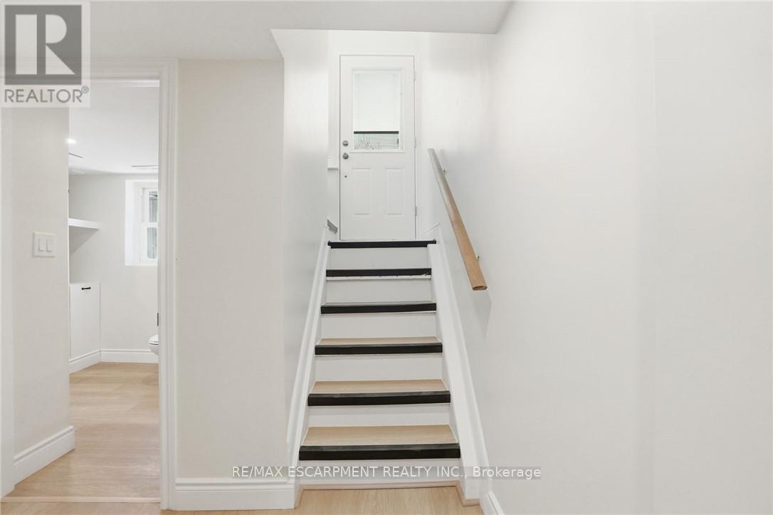 894 Garth Street, Hamilton, Ontario  L9G 4K9 - Photo 24 - X13108466