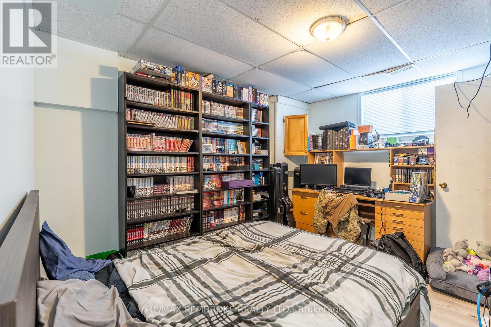 24 Earl Street, Petawawa, Ontario  K8H 3M4 - Photo 36 - X12986482