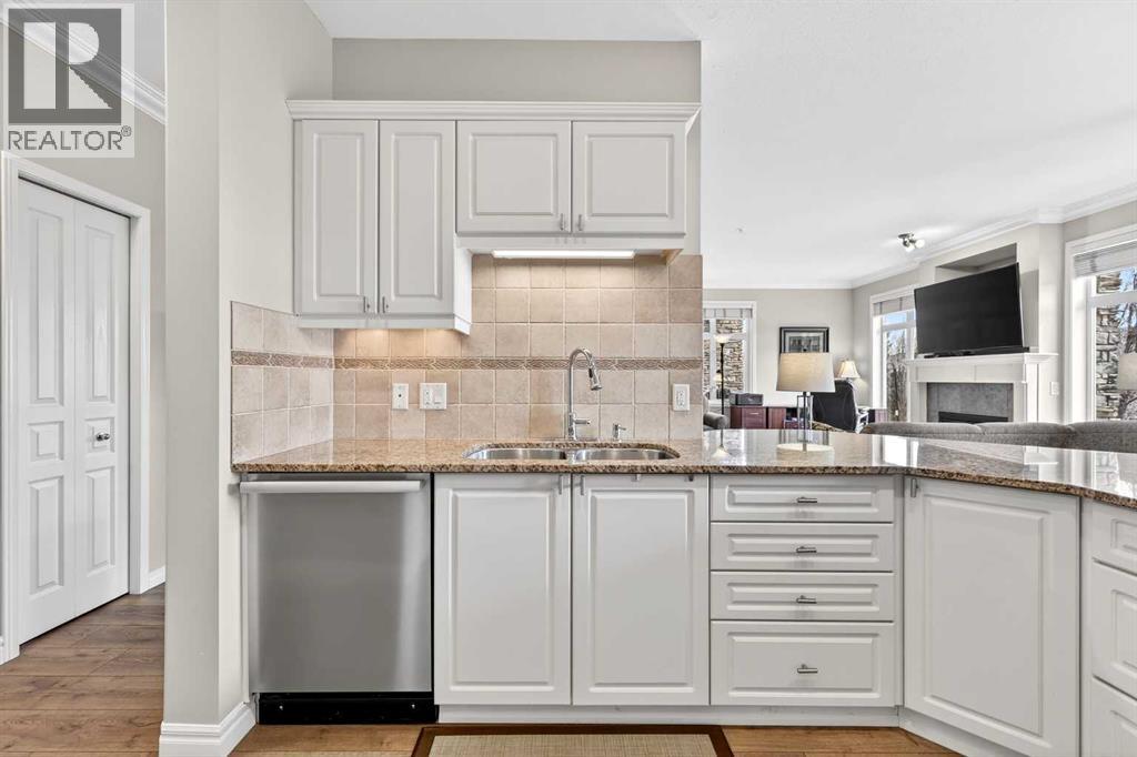 1203, 1203 Lake Fraser Court Se, Calgary, Alberta  T2J 7G4 - Photo 15 - A2307685