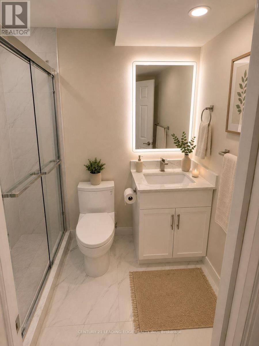 39 Waddington Crescent, Toronto, Ontario  M2J 2Z9 - Photo 7 - C13108474