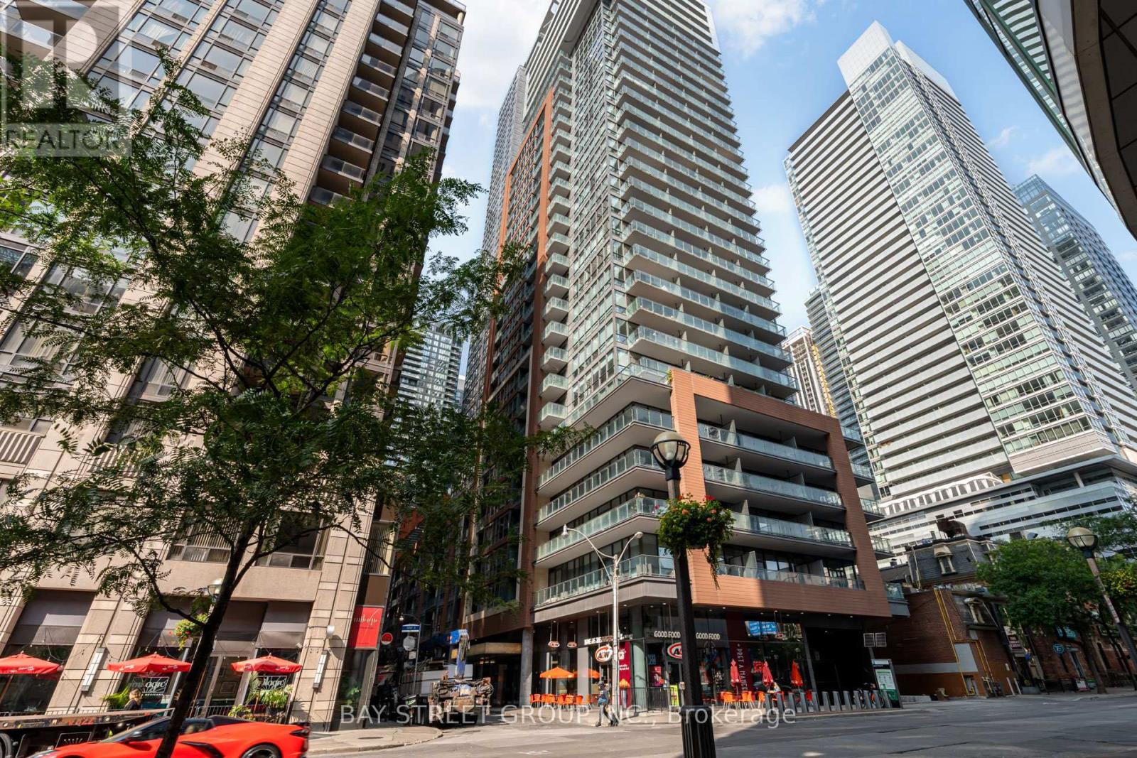 909 - 8 Mercer Street, Toronto, Ontario  M5V 0C4 - Photo 1 - C13108476