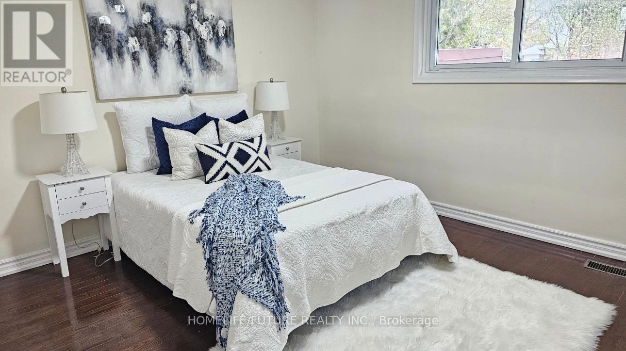 9 Faraday Drive, Toronto, Ontario  M1H 2R9 - Photo 18 - E13108478