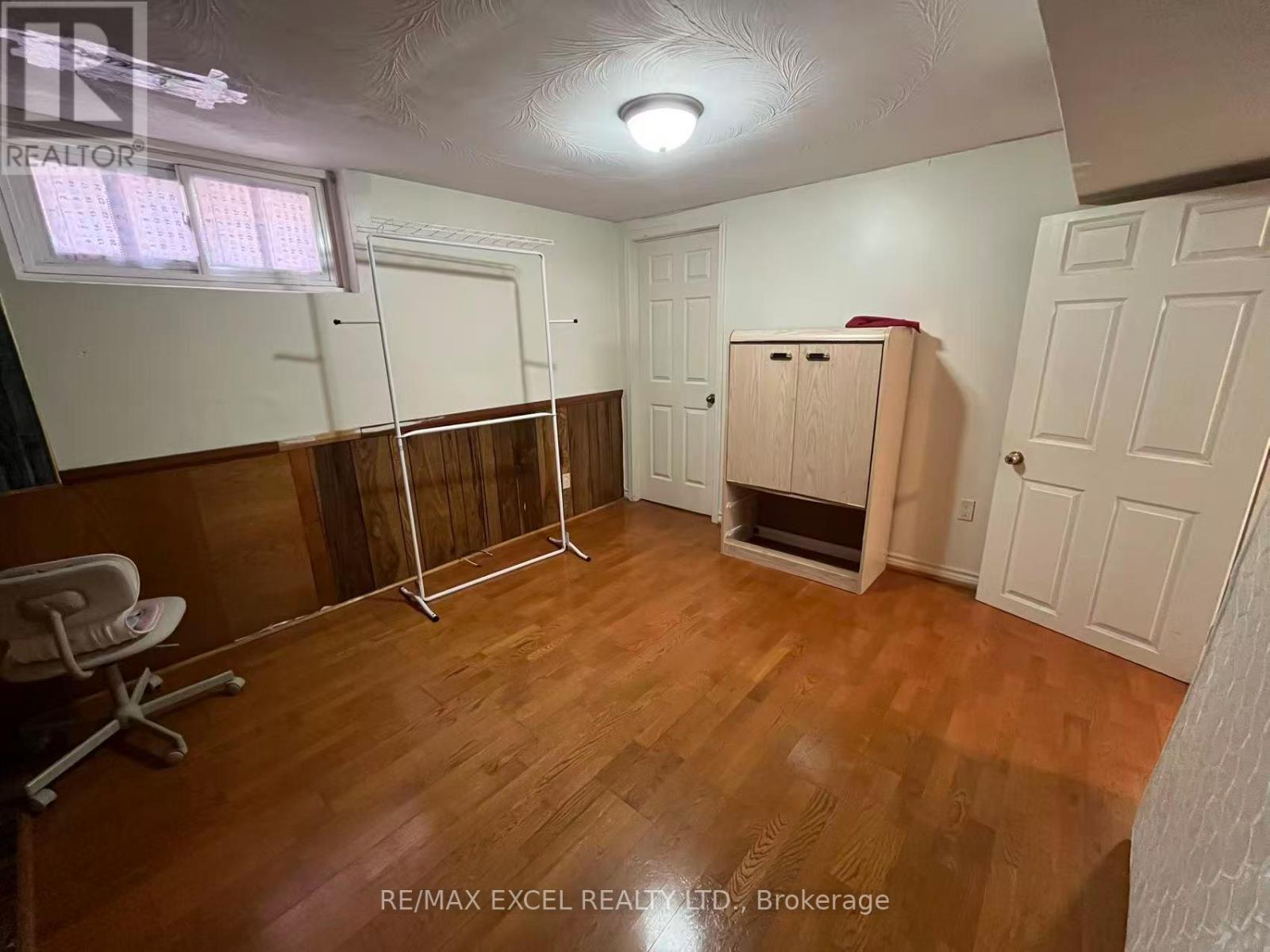 Bsmt - 292 Huntsmill Boulevard, Toronto, Ontario  M1W 3C8 - Photo 5 - E13108498