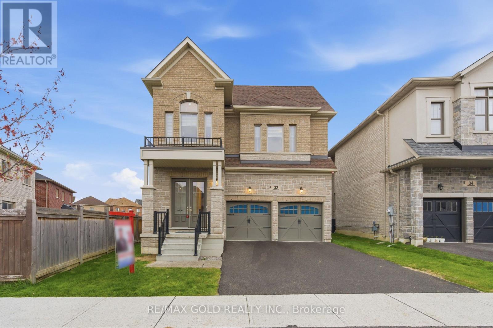 32 DOTCHSON AVENUE, Caledon, Ontario
