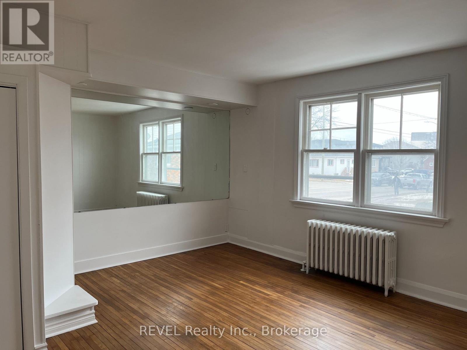 232 Vine Street, St. Catharines, Ontario  L2M 4T1 - Photo 10 - X13108510