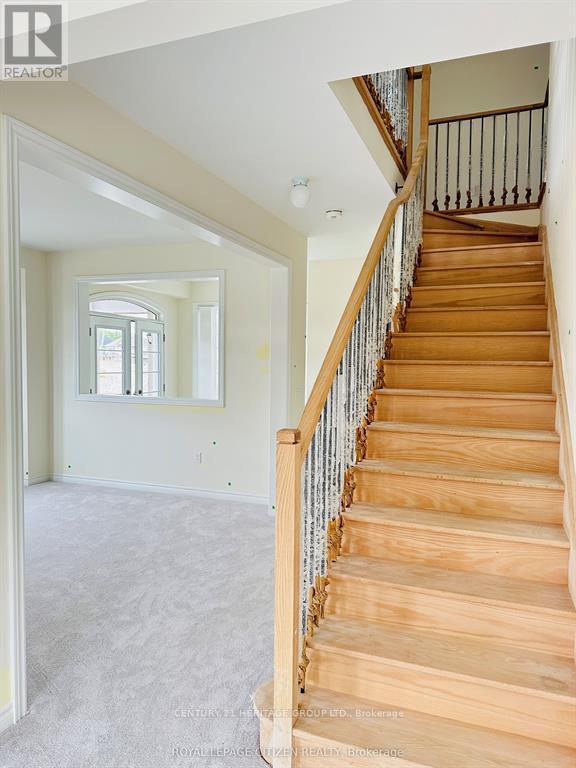 1 Wayne Allison Drive, Georgina, Ontario  L0E 1R0 - Photo 4 - N13108486