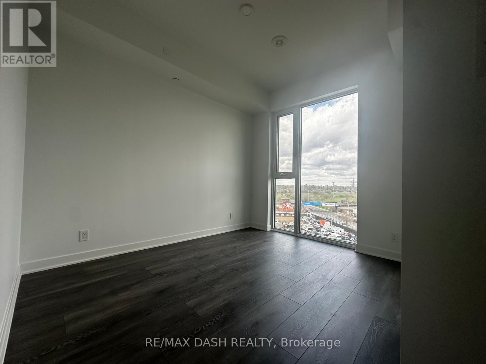 701 - 10 Flavelle Trail, Vaughan, Ontario  L4L 1V8 - Photo 10 - N13108490