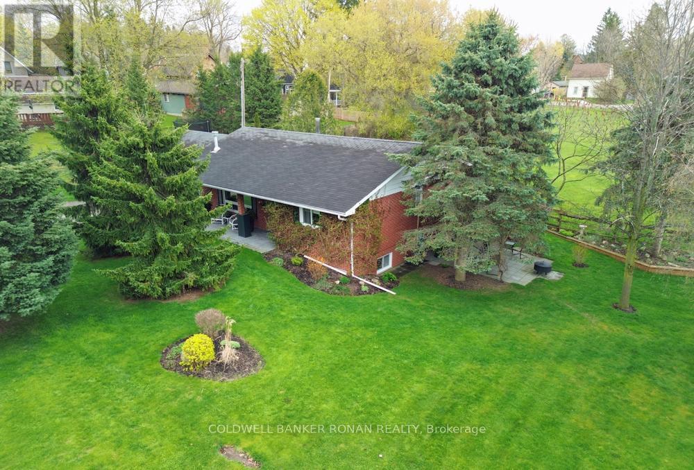 2 RYANS LANE, New Tecumseth, Ontario