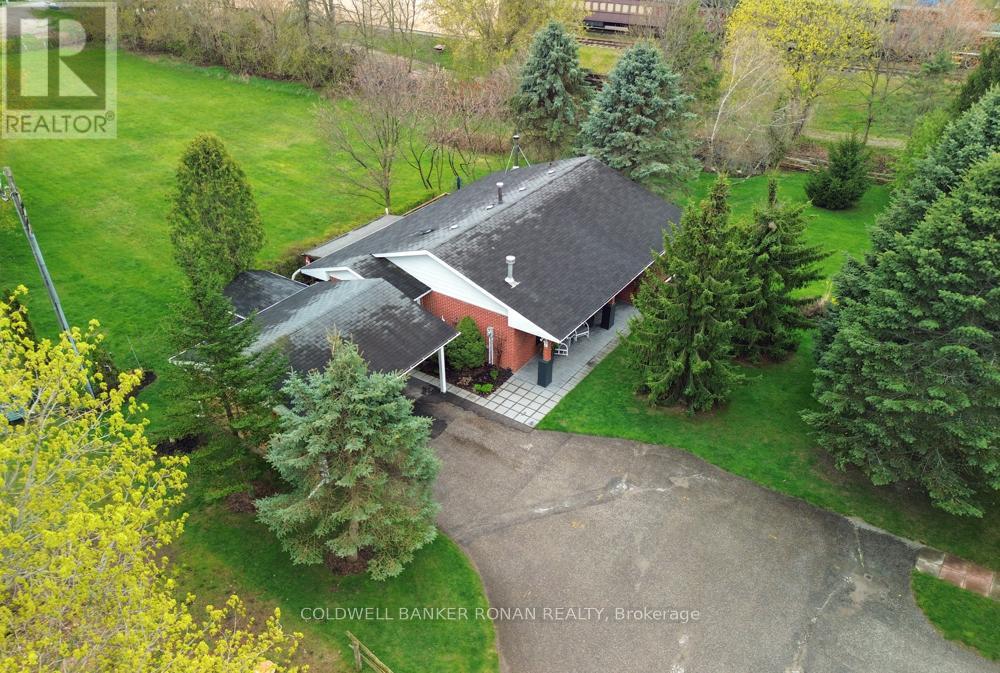 2 Ryans Lane, New Tecumseth, Ontario  L0G 1W0 - Photo 37 - N13108492