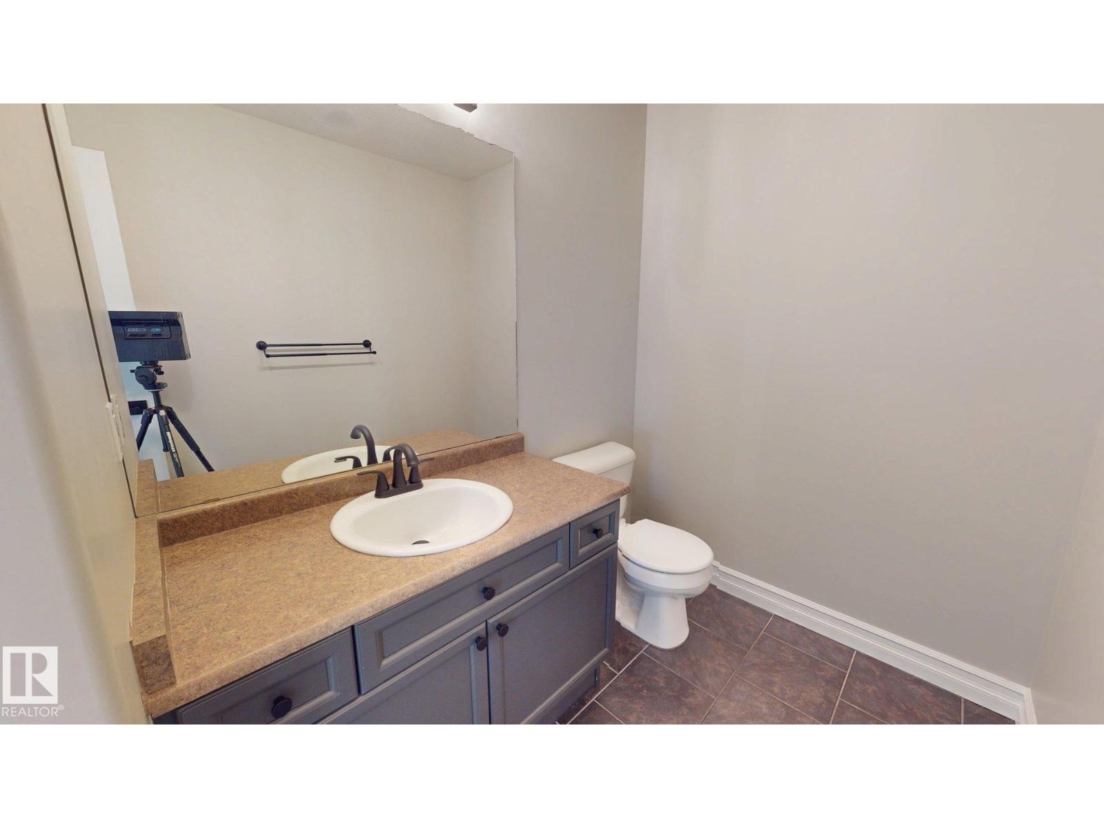 32 Carriere Cr, Beaumont, Alberta  T4X 0A8 - Photo 11 - E4486911