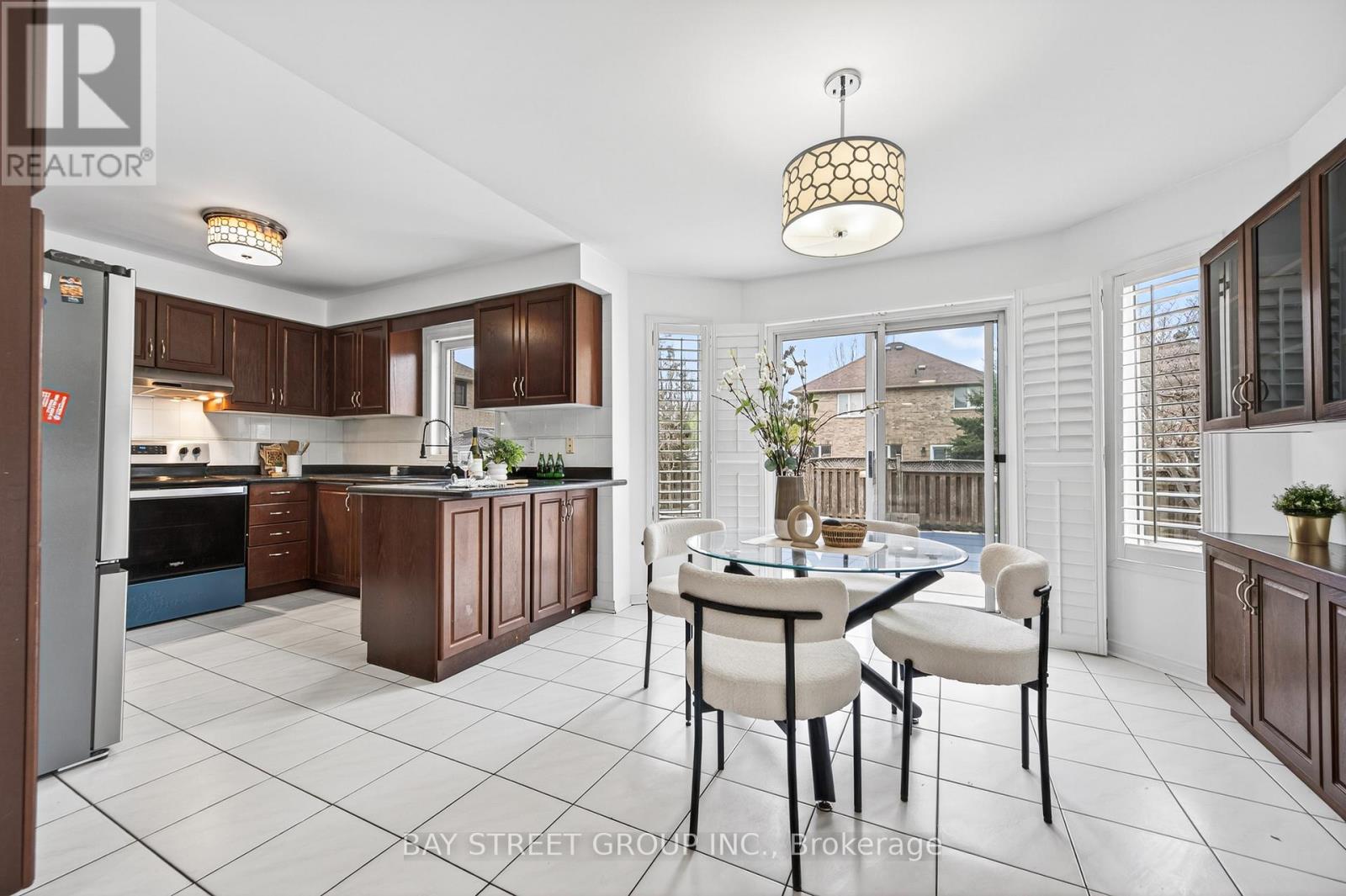 2370 Eden Valley Drive, Oakville, Ontario  L6H 6K9 - Photo 16 - W13108468