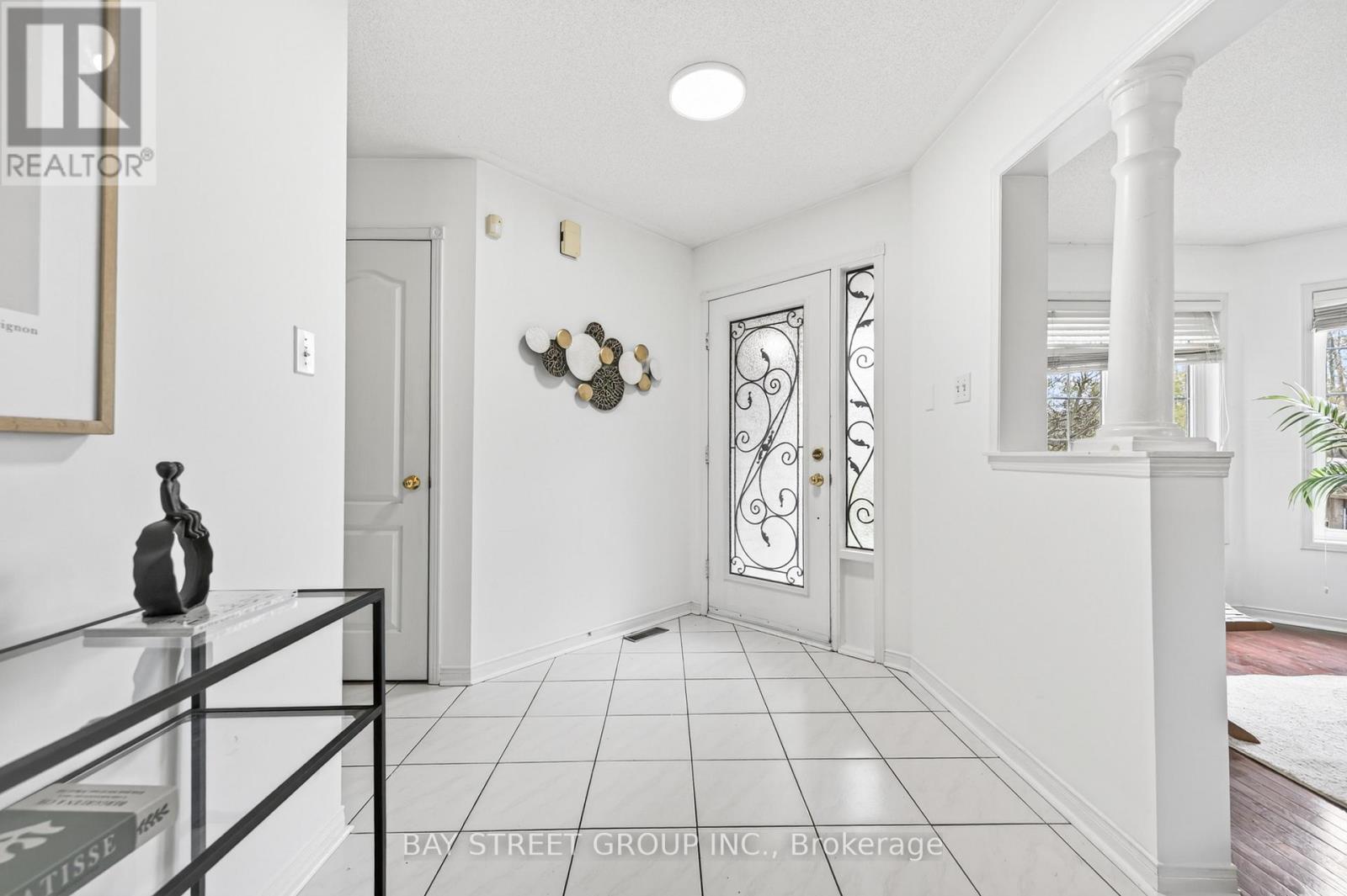 2370 Eden Valley Drive, Oakville, Ontario  L6H 6K9 - Photo 2 - W13108468