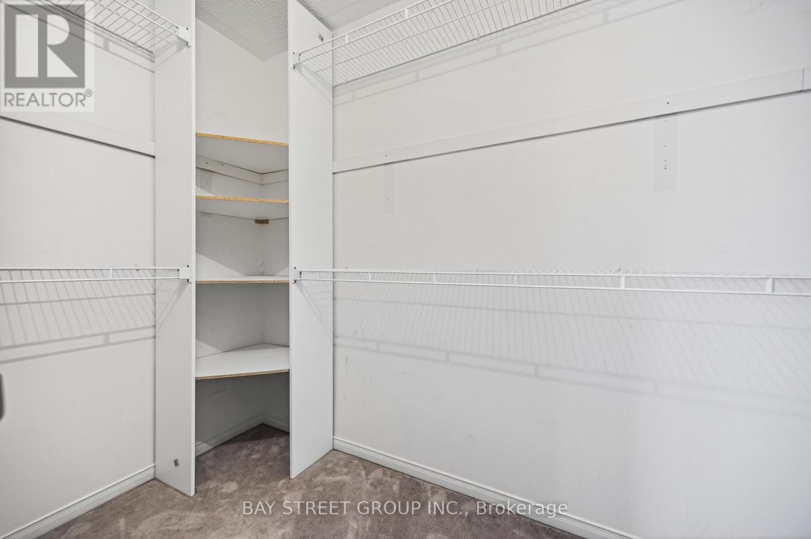 2370 Eden Valley Drive, Oakville, Ontario  L6H 6K9 - Photo 26 - W13108468