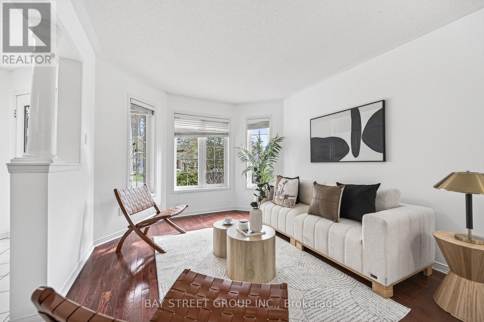 2370 Eden Valley Drive, Oakville, Ontario  L6H 6K9 - Photo 5 - W13108468